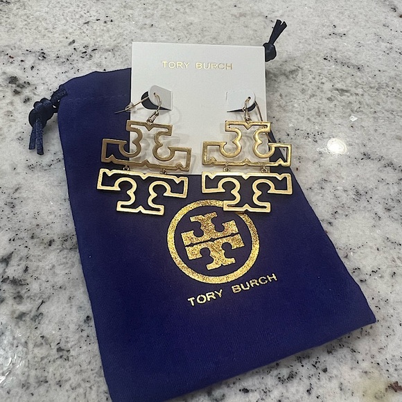 Tory Burch Jewelry - 🔥Brand New NWT Tory Burch TB Logo Britton Gold Earrings